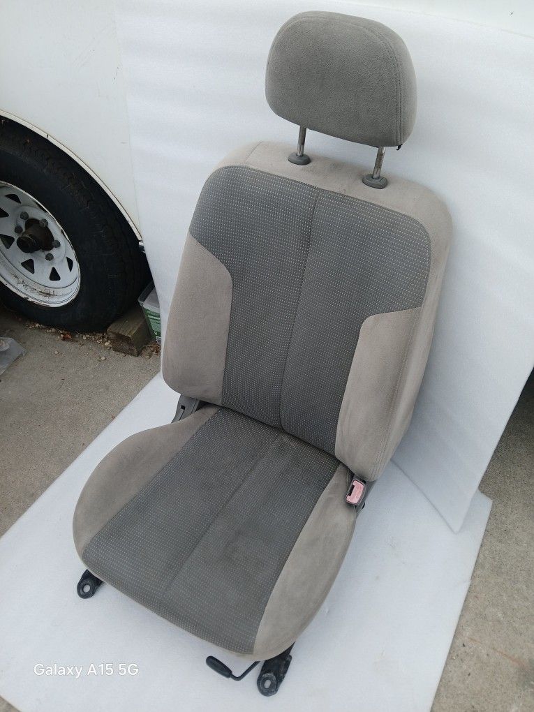 Nissan Altima Passenger "Front Seat"