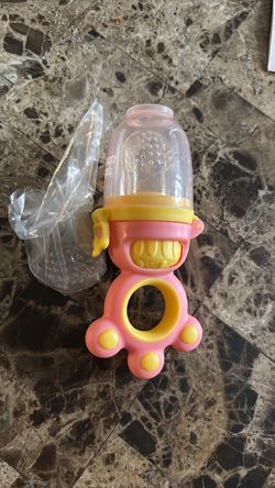 Baby Fresh Food Feeder with Handle