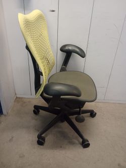 Herman Miller Mirra Ergonomic Task Chair