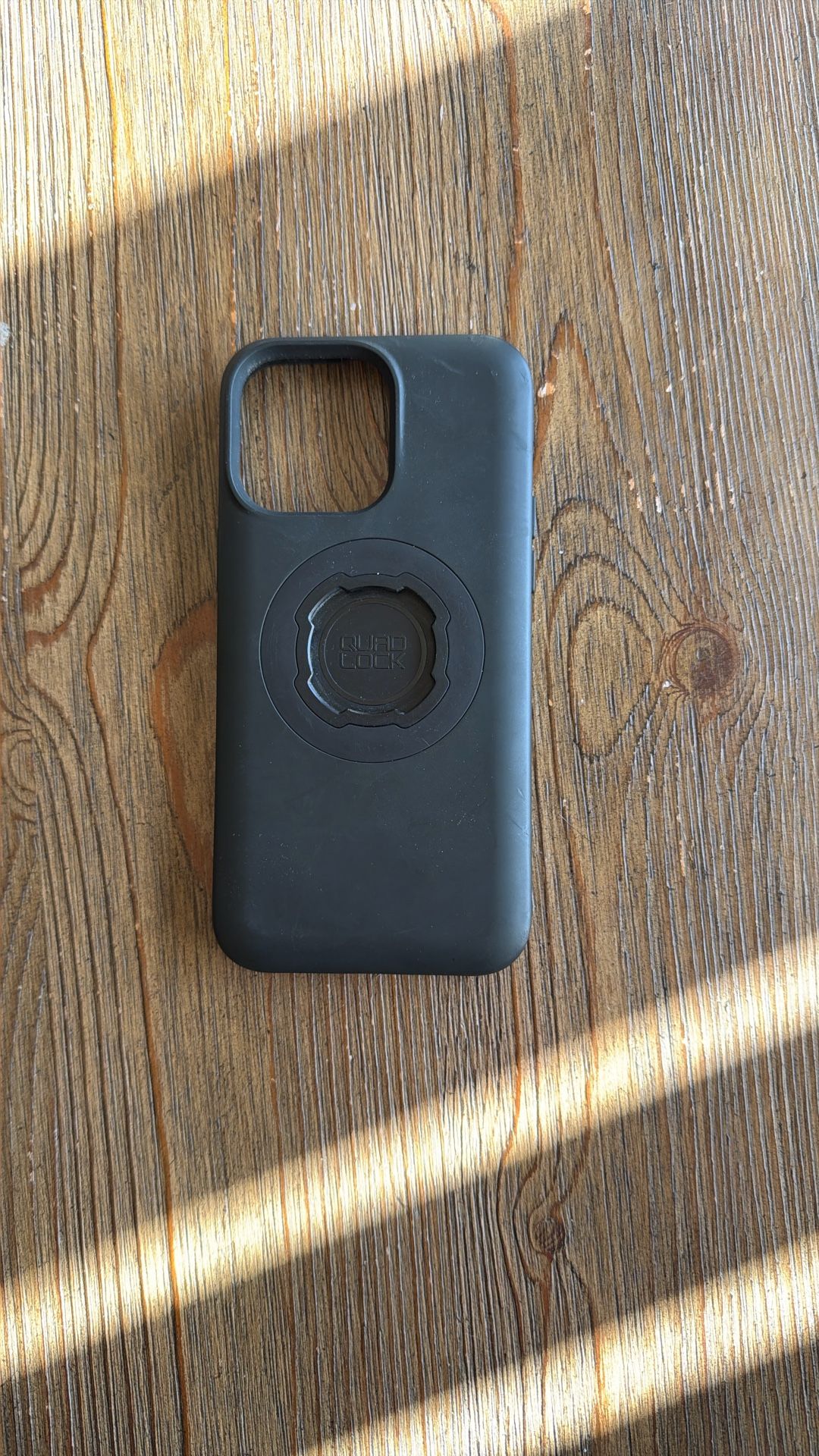 Quadlock Iphone 14promax