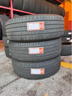 3 Used tires 235/60/19 Michelin $299