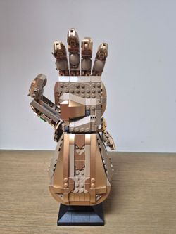 LEGO Marvel Infinity Gauntlet Set