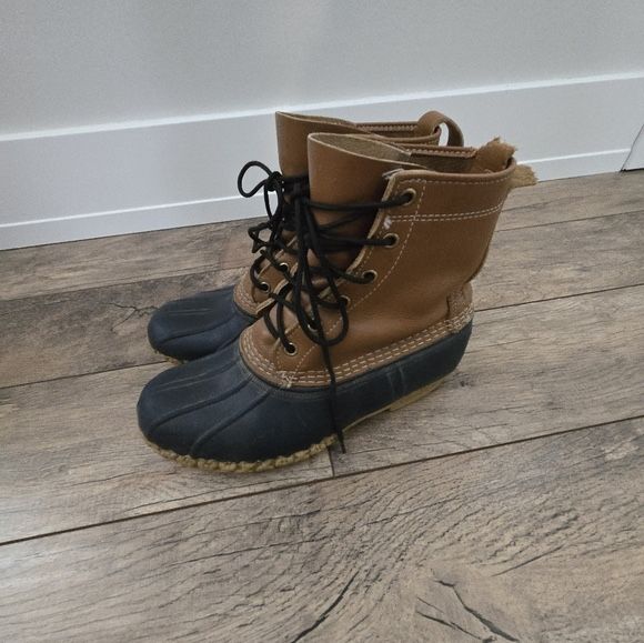 L.L. Bean Lace Up Boots, Size Is Not Inside, Insoles Measure 10
