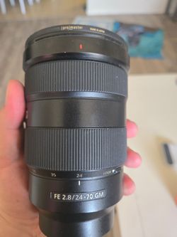 Sony FE 24-70mm f 2.8 gm e mount lens