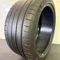 V829  275 35 18  Michelin  Pilot Sport 4S  One Used Tire  50% Life 