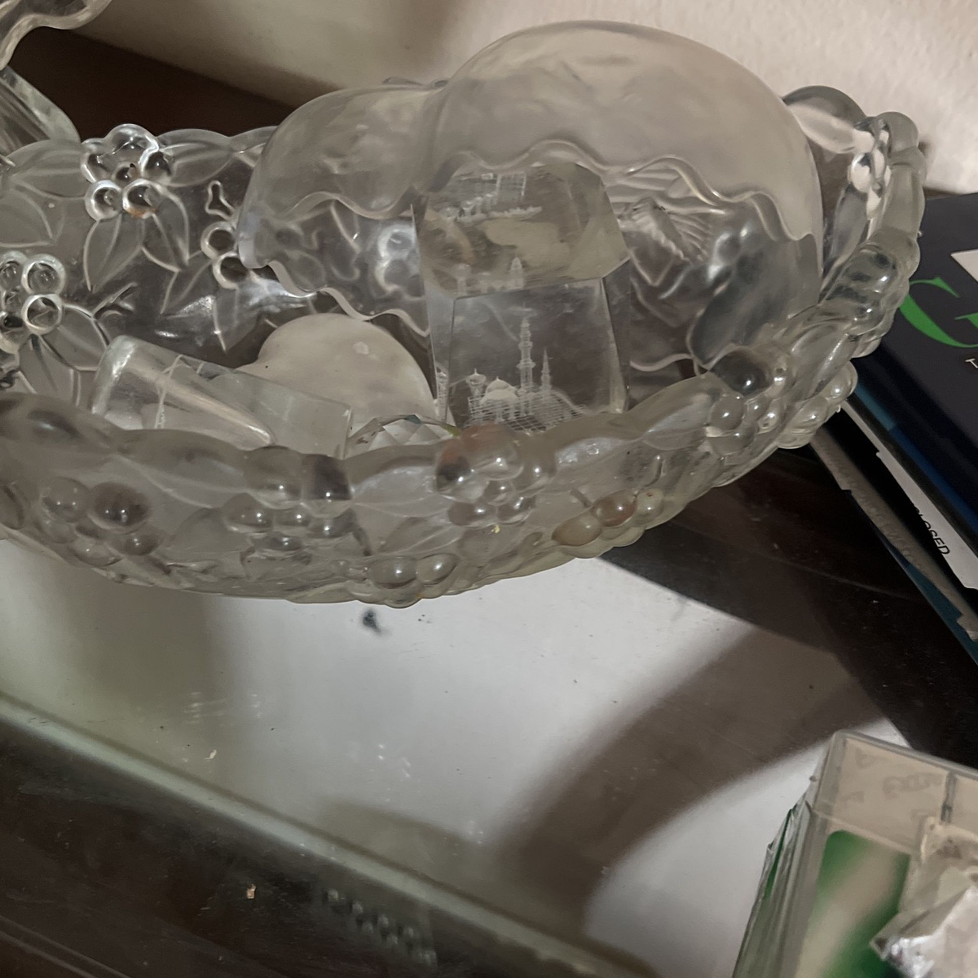 Crystal fruits, basket