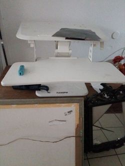 Flexispot computer desk
