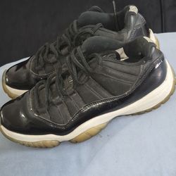 Nike Air Jordan 11 Low Shoes Retro Infrared 23 Women's Sneakers - Size 7 NO BOX