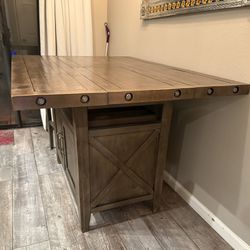 Jaxon Kitchen Island/Table
