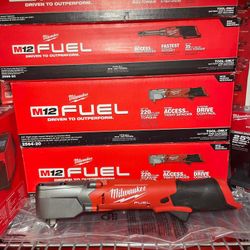 Milwaukee Right Angle Impact Wrench 