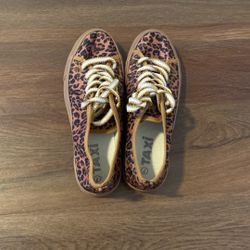 CHEETAH PRINT LOW TOPS!!!