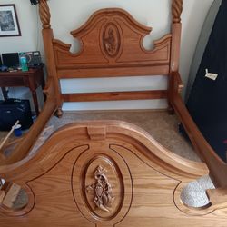 Canterbury Q Post ftbd Fancy Heritage Oak Queen Bed