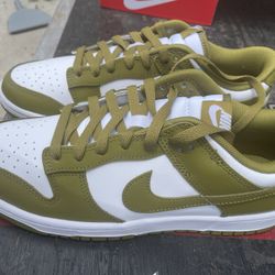 Nike Dunk Low Retro “Pacific Moss”