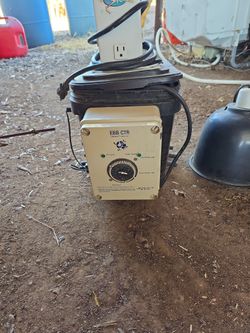 Grow Lights and Accessories 