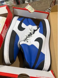 Two pairs Nikes