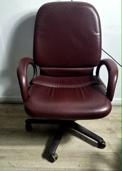 Burgundy Leather Executive Office Chair