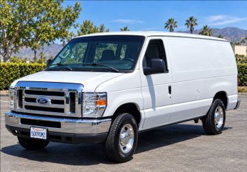 2013 Ford E150