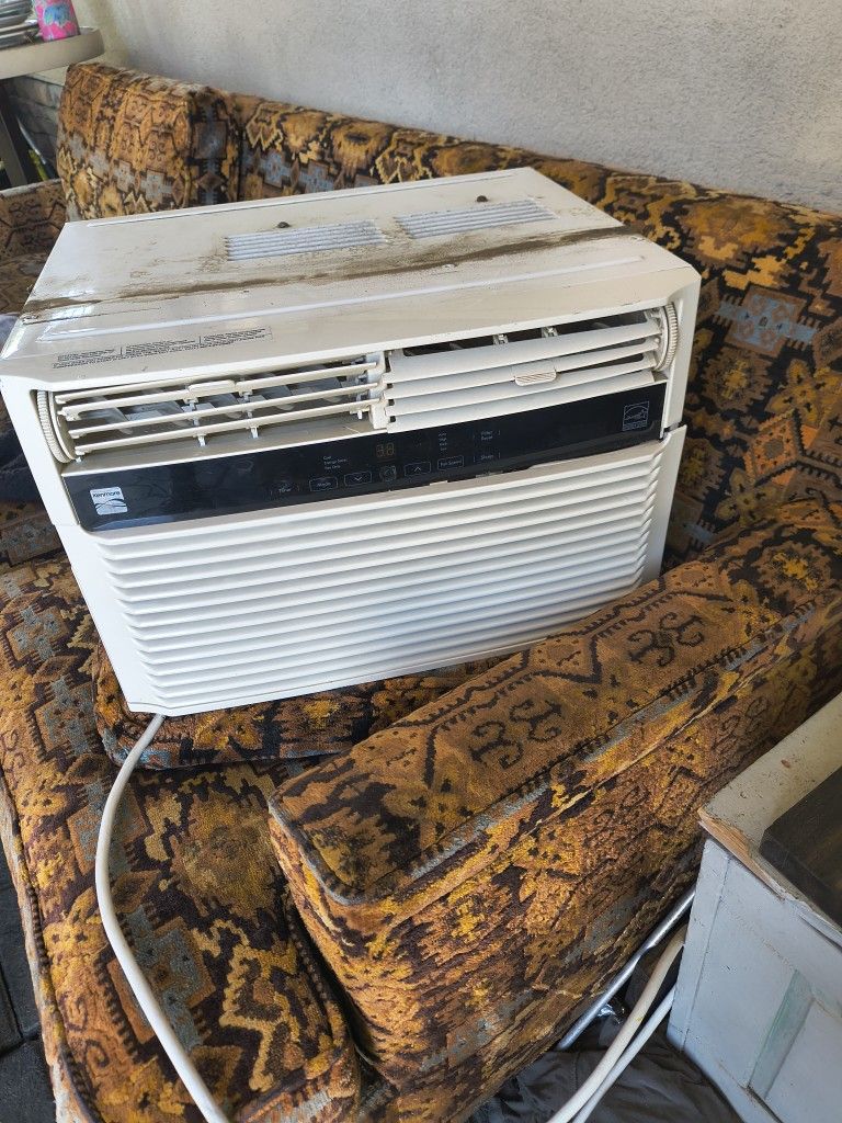 AC Unit. Med Size