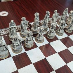 Vampire VS Werewolf Chess Board Game Set