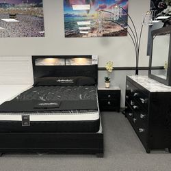 4PC Black Queen Bedroom Set 