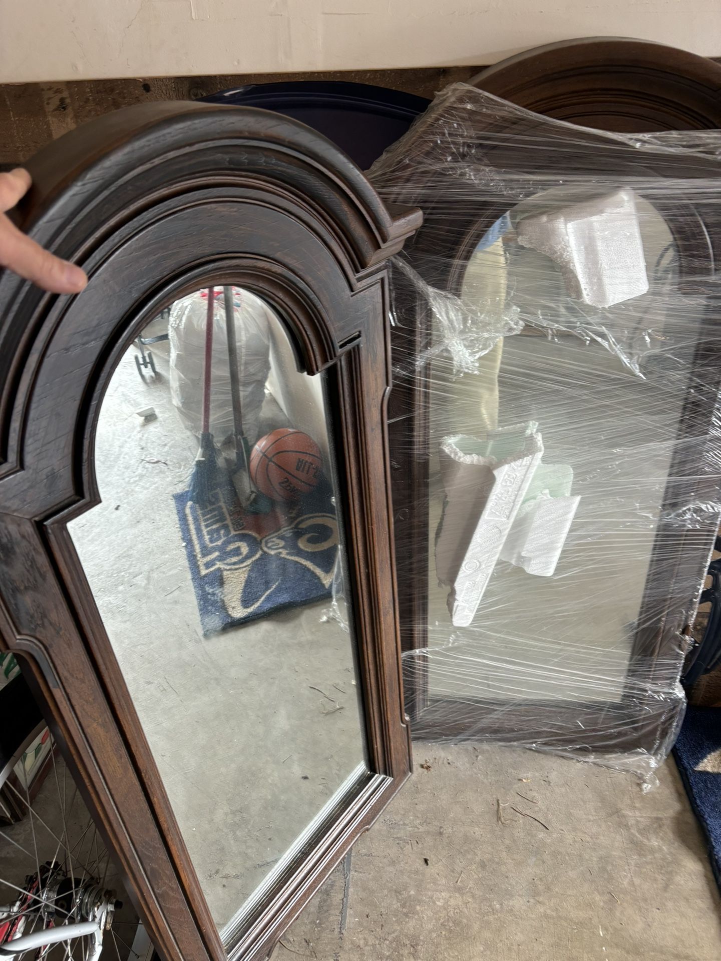 Pulaski Furniture Company Decor Mirrors Set of Two 