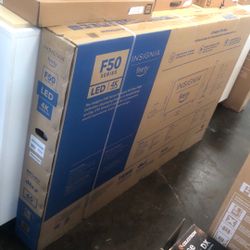F50 Series Insignia LED 4k 65”