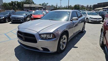 2014 Dodge Charger SE