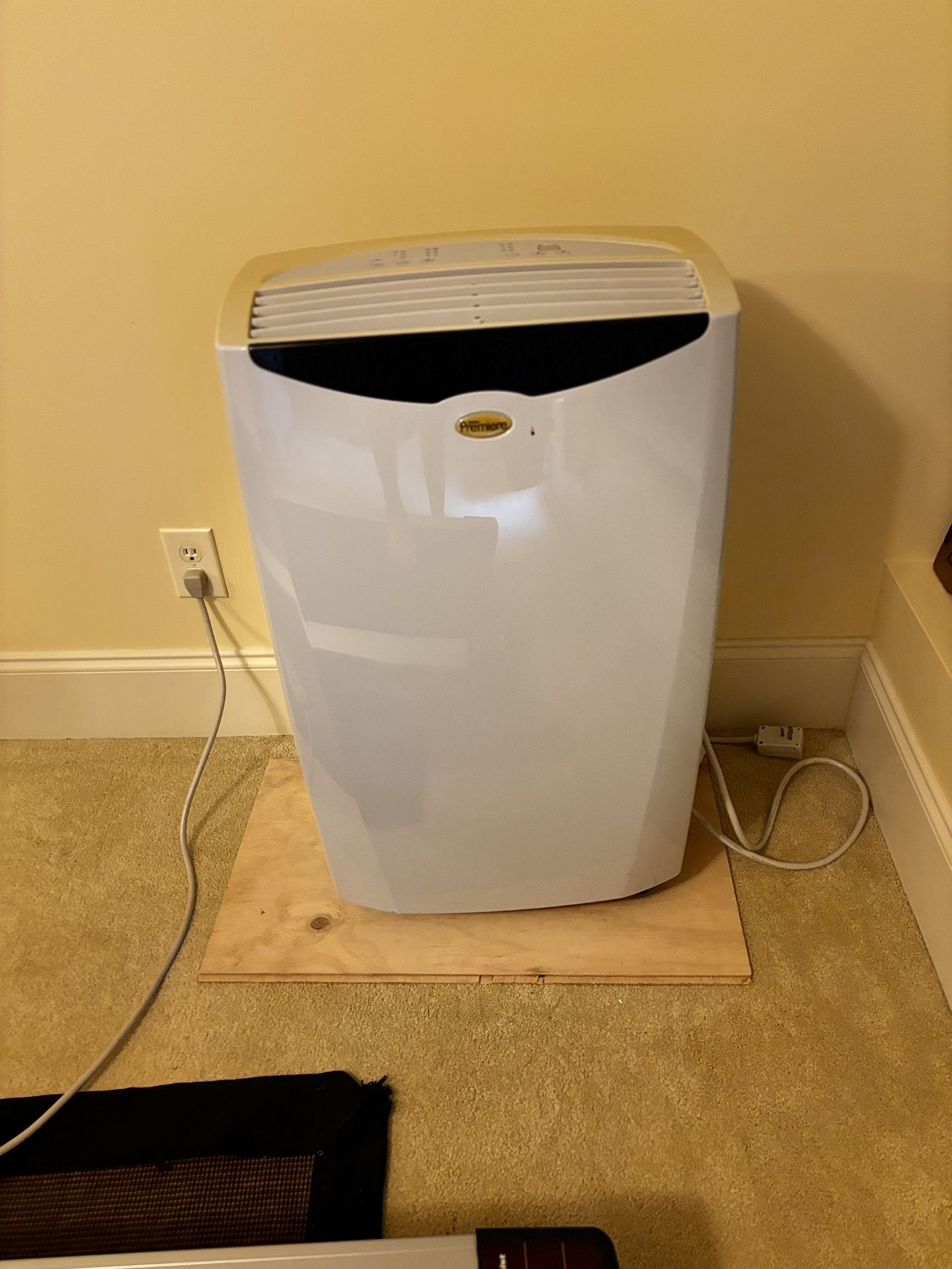 Portable AC unit