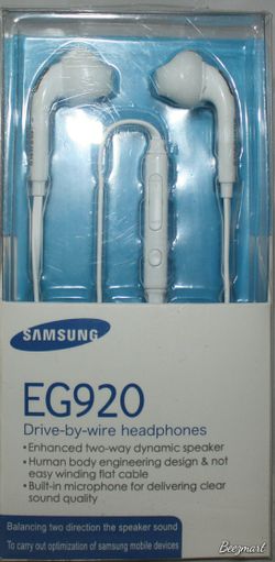 Skullcandy Samsung JVC iPhone earbuds headphones ear bud many different types of available