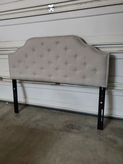 Queen headboard no rails