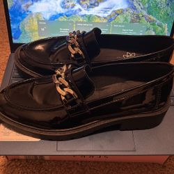 Ladies Black Loafers – Size 8 (New)