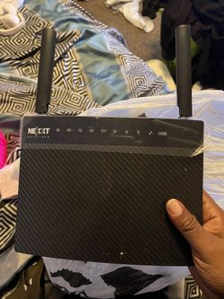 Nexxt Solutions Acrux 1200 Wireless Gigabit High Speed AC1200 Dual Band Router- Smart Wi-Fi Green Power-1200Mbps Fast Ethernet-with Signal Amplifying 