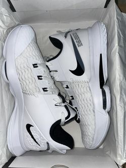 Brand New 9.5 Mens Shoes Great As A Gift