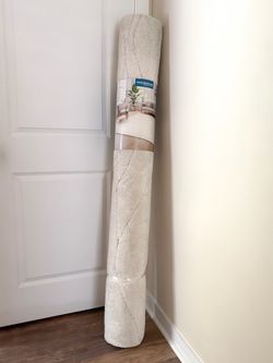 Brand New 5x7 Plush Rug