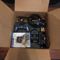 PlayStation 4 + Accessories+ Chair