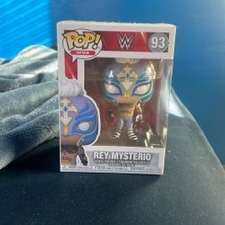 Rey Mysterio Funko Pop 