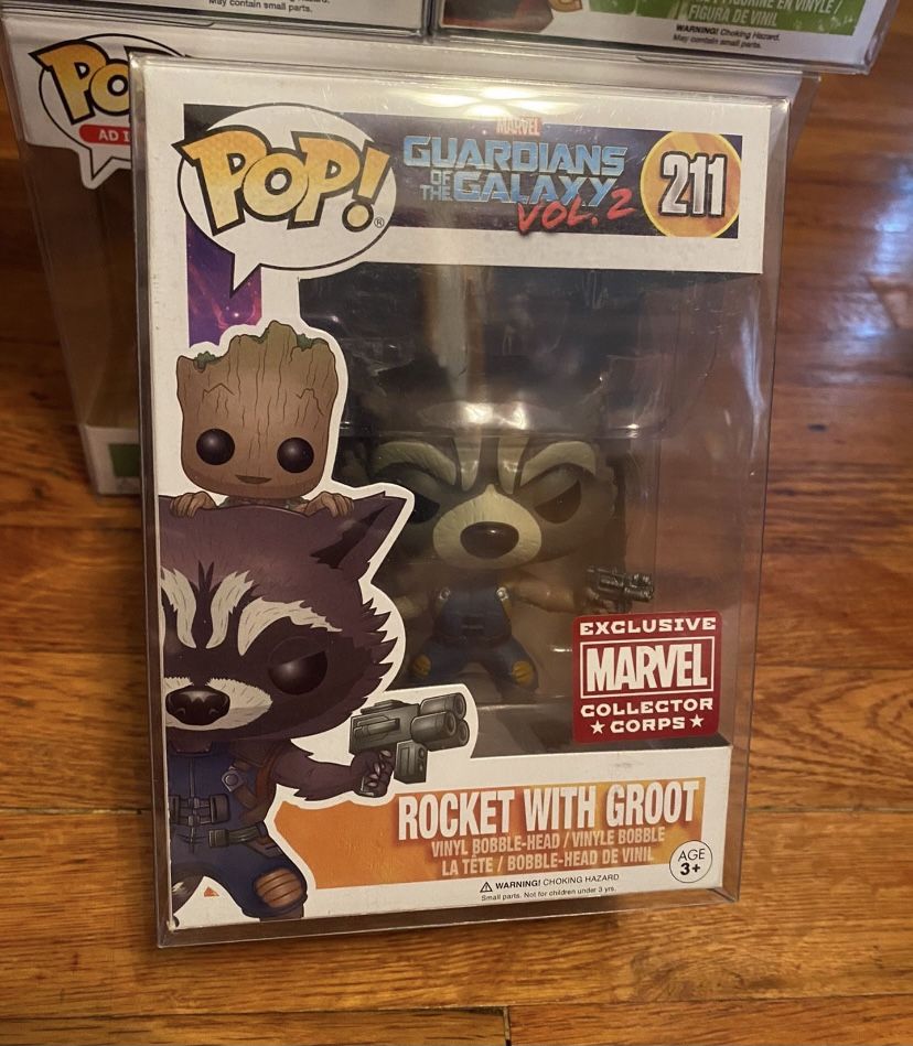 Funko Pop Rocket With Groot Marvel Corps Exclusive 