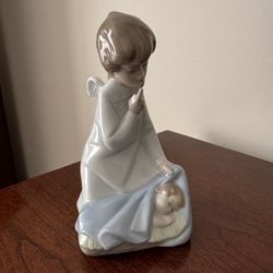Lladro Angel With Baby Figurine