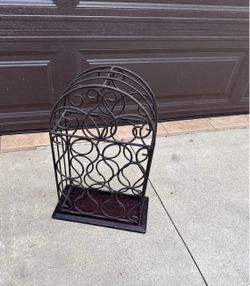 Vintage wrought iron Bottle Vine Rack for 10 bottles