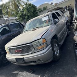 Yukon Denali For Parts 6.0 Awd