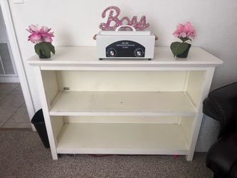 Storage table