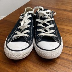 Black And White Converse, 2.5 Youth 