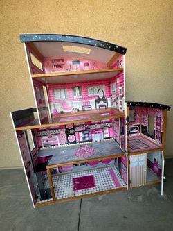 Barbie house
