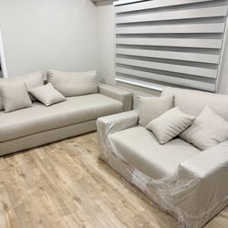 Modern Sofa + Oversized Chair Set – Like New (Still Wrapped)