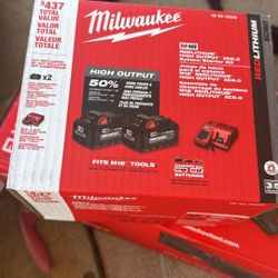 Milwaukee  18-Volt Lithium-Ion High Output Starter Kit with Two 6.0 Ah Battery and Charger