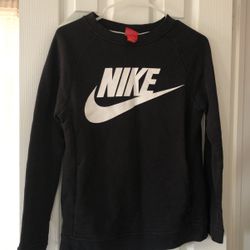 Extra Small Nike Crew Neck