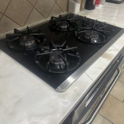 Cooktop And Wall Oven In Good Sharpe