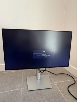 Dell U2422H Monitor