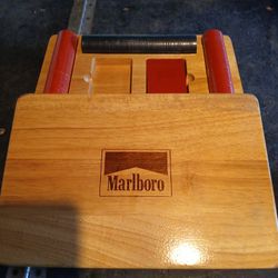 Marlboro Poker Set With Box