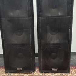 QSC KW153 Full Range Powered PA Speakers